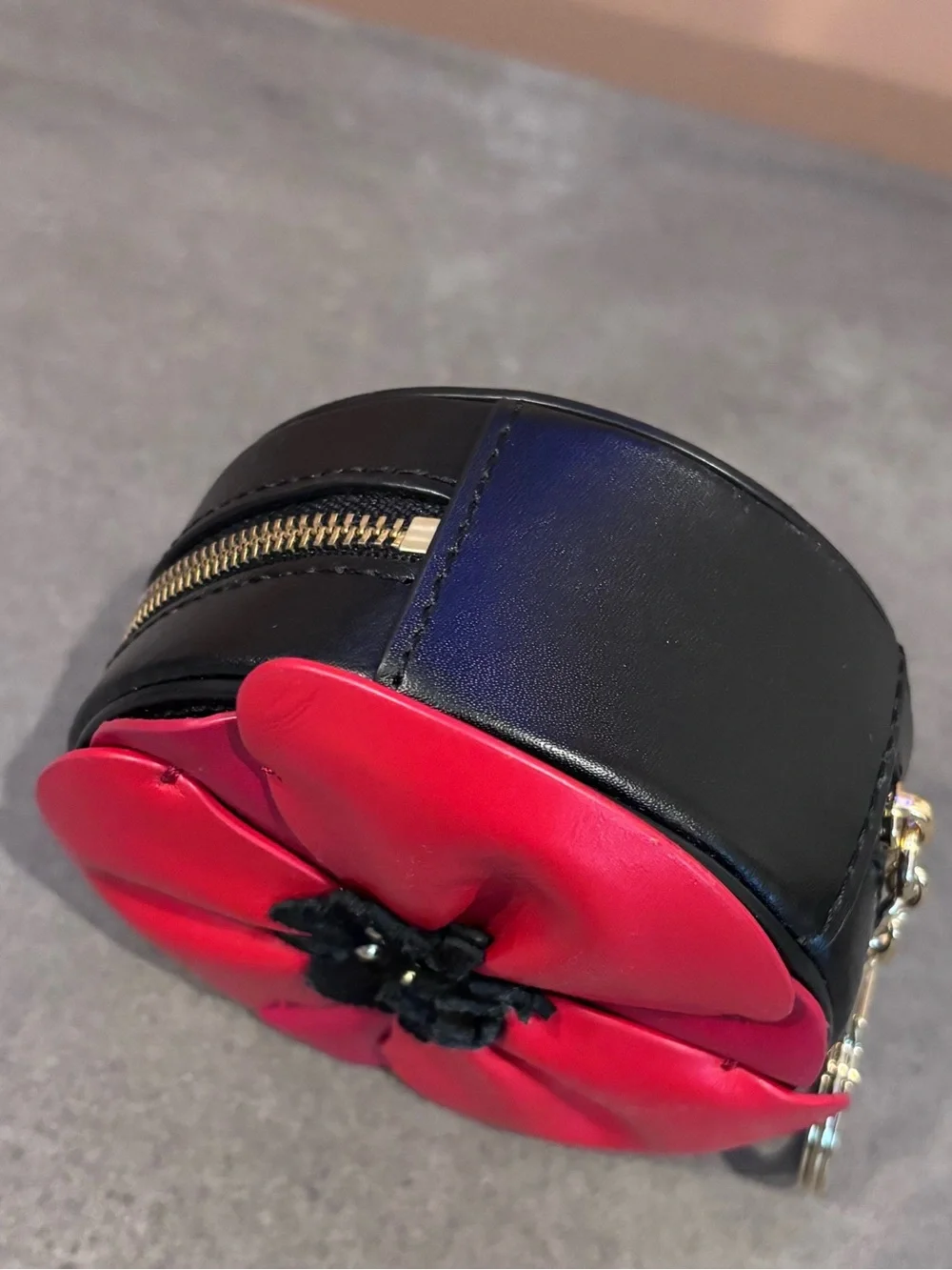 Kate Spade Red Poppy Zip Up Coin Case Leather Flower Coin Purse Key Holder